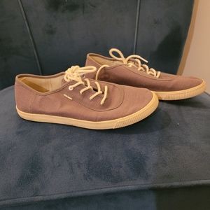 toms size 9 sneakers